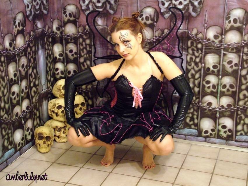 Tainted housewife in long shiny black gloves & naughty fairy wings - #13