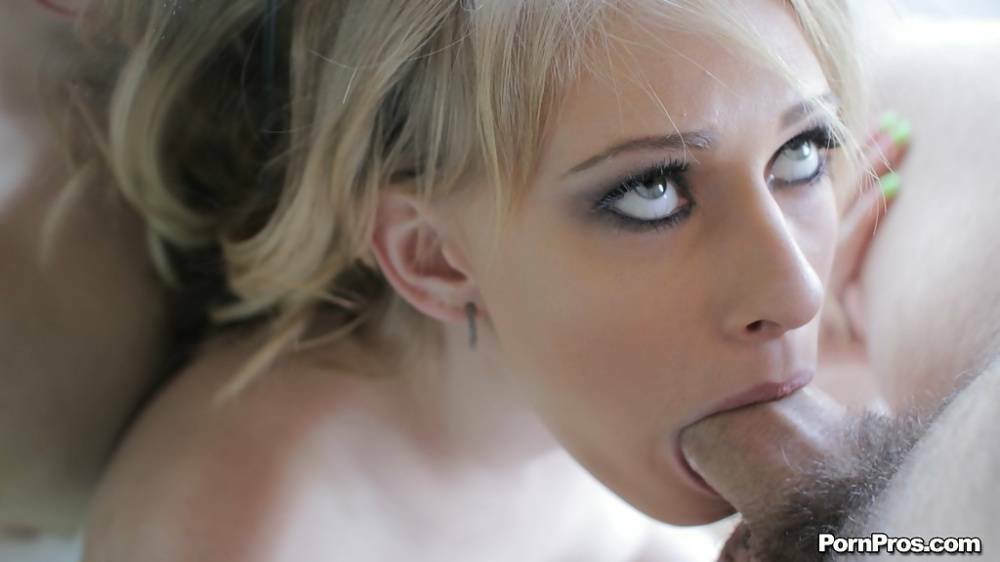 Teen blonde Allie James gives deepthroat blowjob and swallows - #10