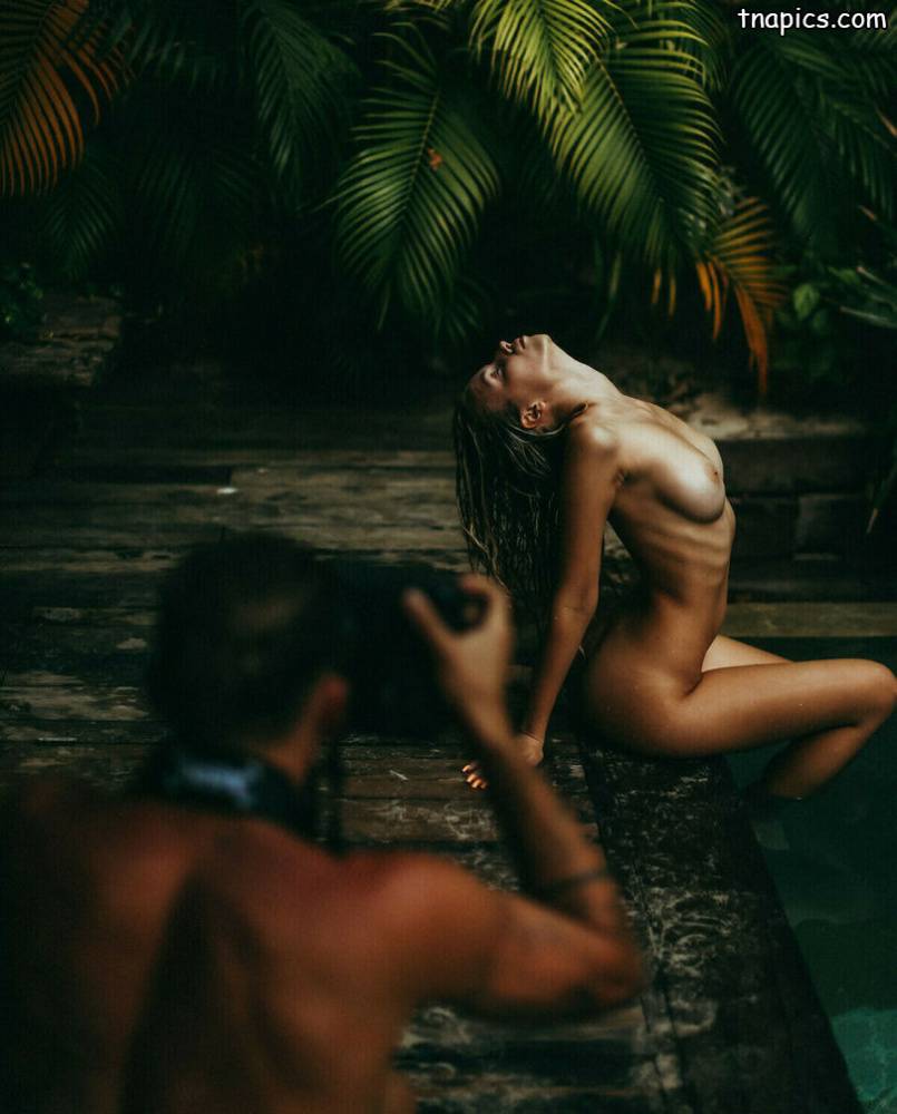 Polina Malinovskaya nude - #21