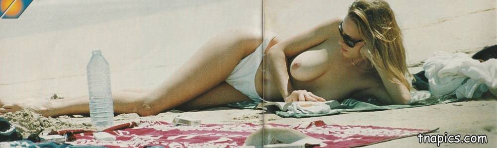 Uma Thurman Nude And Topless - #10