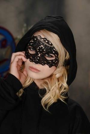 Masked blonde teen Aubrey Gold posing perfectly toned body in lingerie on picsfans.one