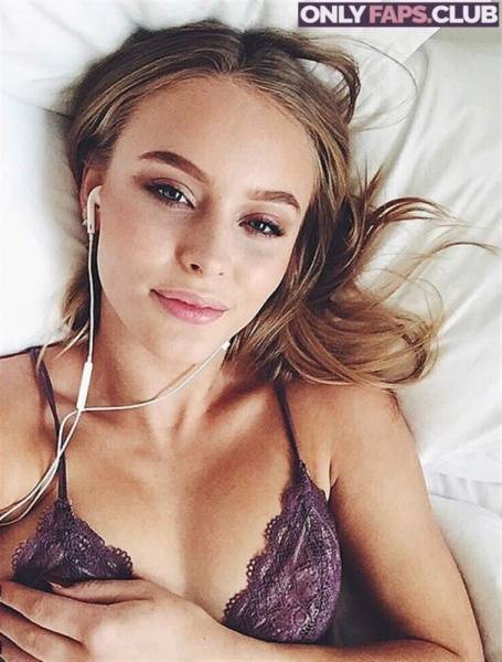 Zara Larsson OnlyFans Leaks (25 Photos) on picsfans.one