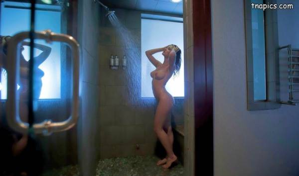 Amanda Cerny Nude on picsfans.one