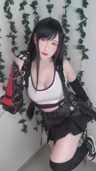 Tifa Lockhart cosplay by me Alicekyo on picsfans.one